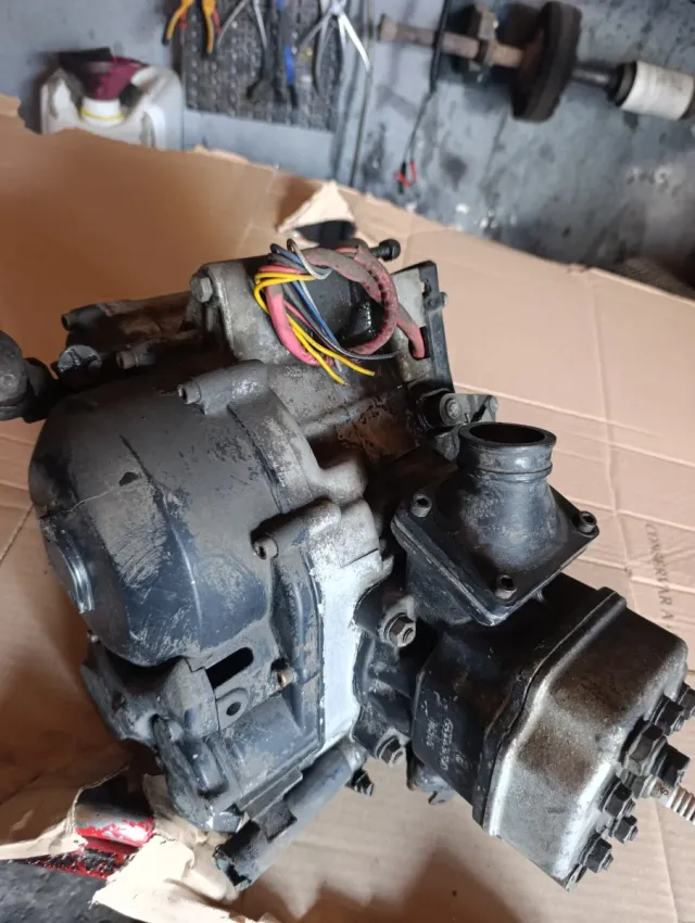 Motor gilera mx1 125 para reparación o repuestos