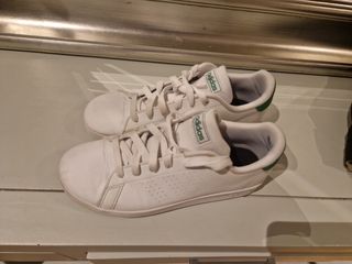 Zapatillas Adidas Blancas y Verdes