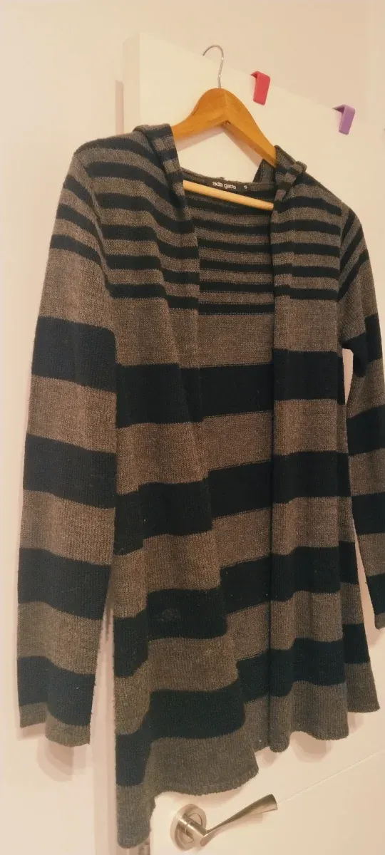 Rebeca de lana con rayas