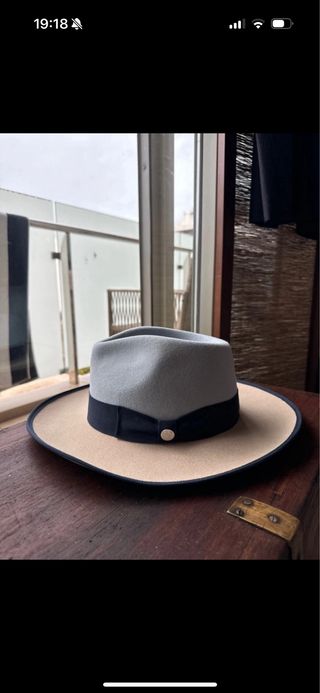 Sombrero Cowboy Beige y Gris