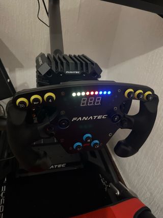 se vende fanatec 1 mes de uso