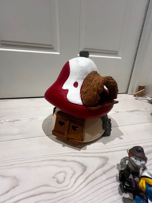 Casa Pitufos y Pitufos