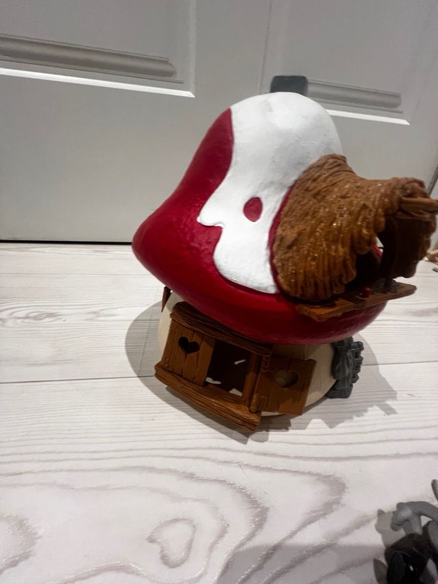 Casa Pitufos y Pitufos