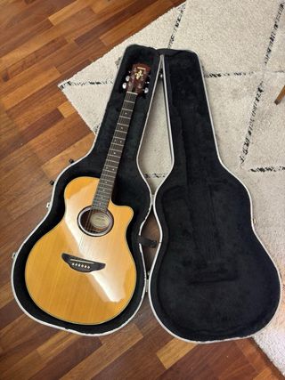 Guitarra Yamaha APX-5A Electroacústica