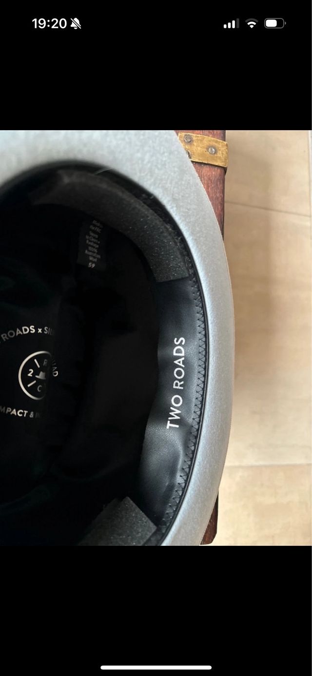 Sombrero vaquero azul y rosa