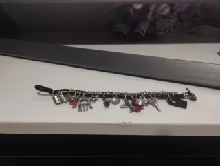 Pulsera Uno de 50 con dijes