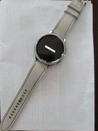 Samsung Galaxy Watch 6 Classic 47mm Beige/Plata