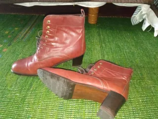 Botines de cuero marrones talla 39