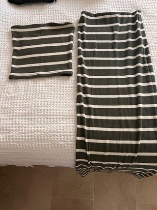 Conjunto Pull&Bear top y falda rayas verde