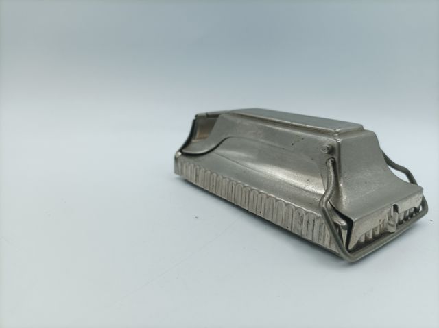 Antico sterilizzatore da barbiere Infiernillo