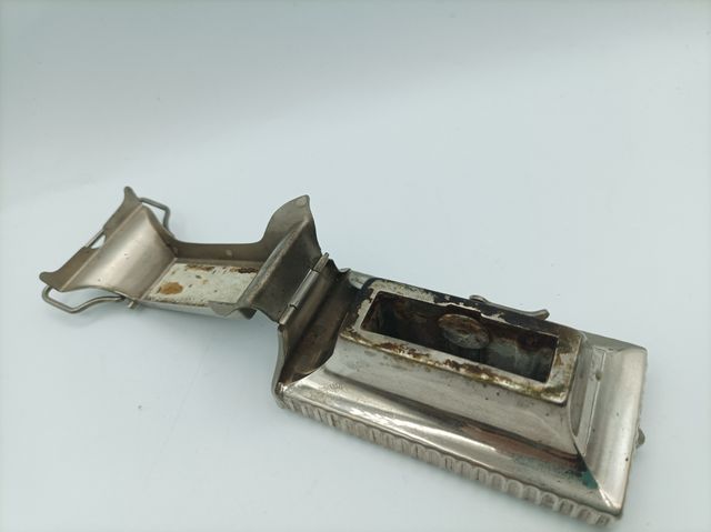 Antico sterilizzatore da barbiere Infiernillo