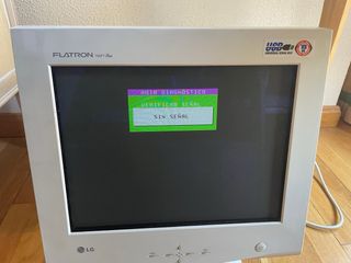 Monitor LG FLATRON 795FT Plus 17 pulgadas