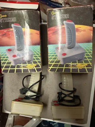 2 Joysticks Cheetah Striker