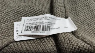 Casaco de malha cinzento