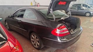 Mercedes-Benz  CLK 2003