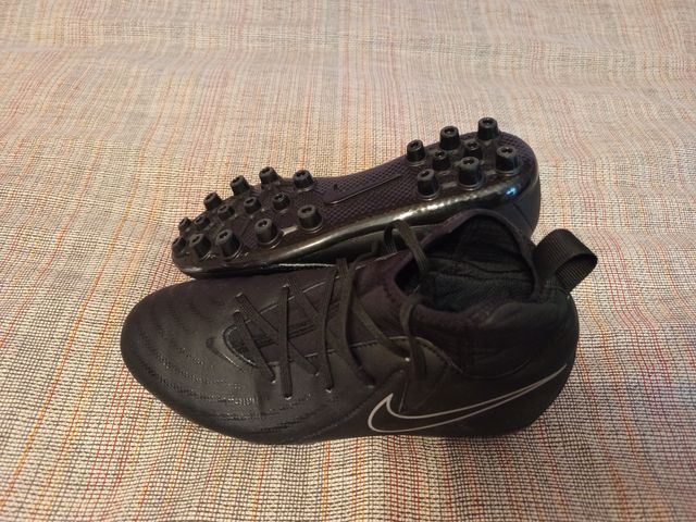 Botas de Fútbol Nike Niño Negras