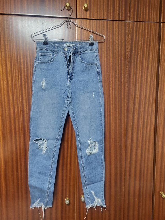 Pantalón vaquero Pull&Bear desgastado azul