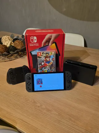 Nintendo Switch OLED
