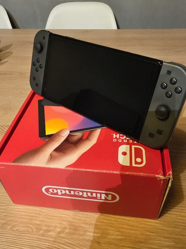 Nintendo Switch OLED