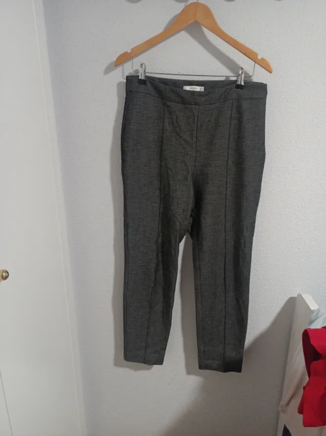 Pantalón Mango Gris Talla 42