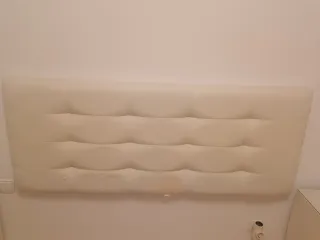 Cabecero polipiel blanco roto