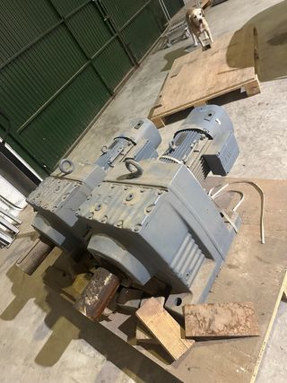 Motorreductor SEW-EURODRIVE DRS160M4BE1HR