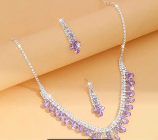 Conjunto Collar y Pendientes Morado Plata