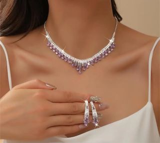 Conjunto Collar y Pendientes Morado Plata