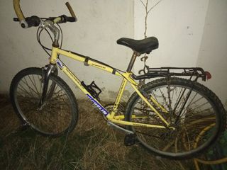 Bicicleta Diamondback Shimano Amarilla