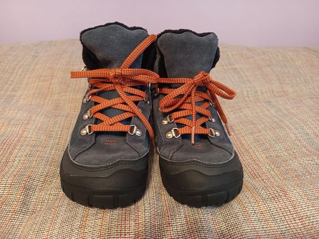 Botas de monte Quechua Niño Talla 35