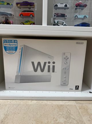 Wii blanca, perfecto estado, muchos juegos.