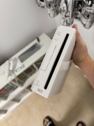 Wii blanca, perfecto estado, muchos juegos.