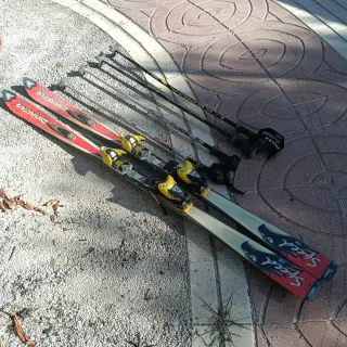 Esquís Dynastar Speed XS con fijaciones