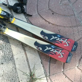 Esquís Dynastar Speed XS con fijaciones