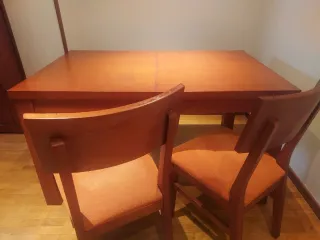 Mesa extensible madera + 4 sillas
