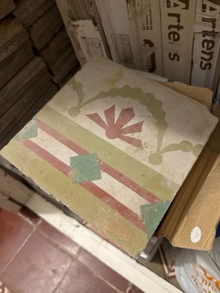 Lote suelo hidráulico antiguo