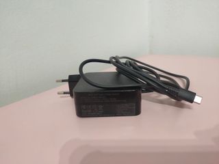 ASUS ZenBook UX325E, portatile premium per lavoro da casa, studio o uso quotidiano