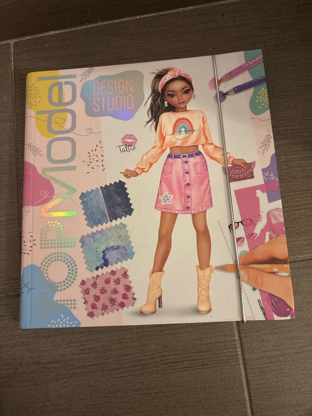 Carpeta Diseño Studio Model