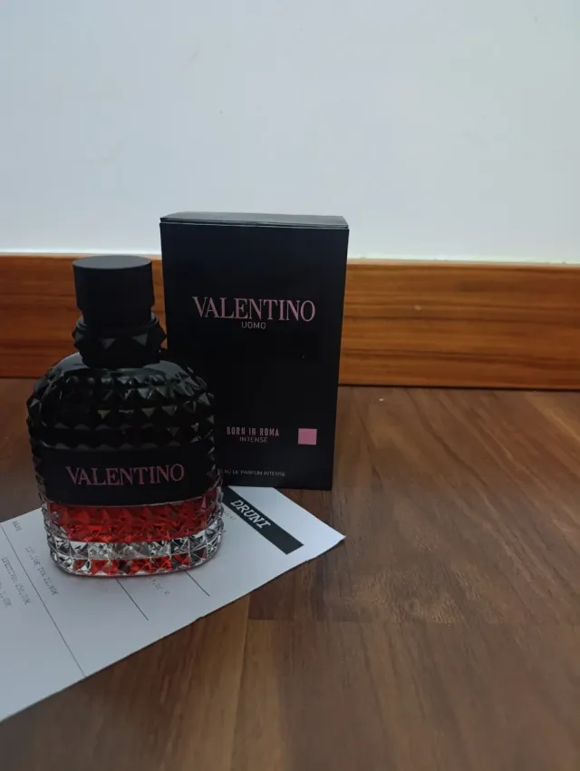 Valentino Uomo Born in Roma Intense 100ml