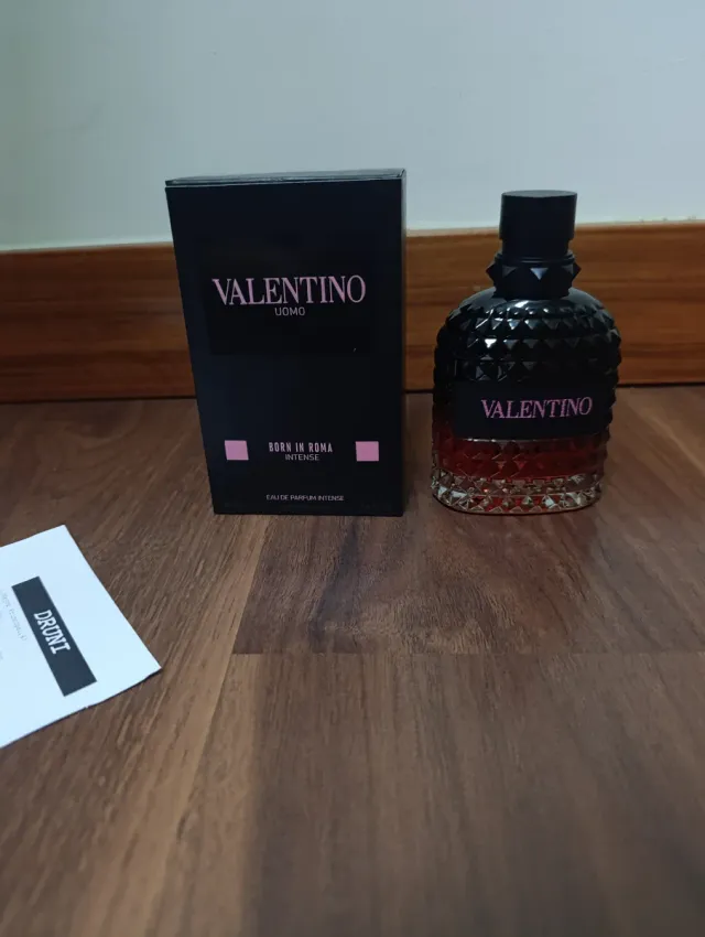 Valentino Uomo Born in Roma Intense 100ml