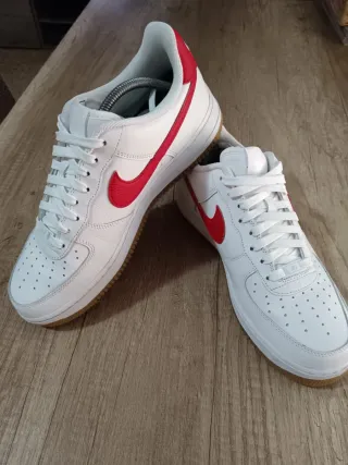 Zapatillas Nike Air Force 1 Rojas y Blancas