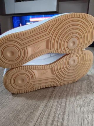 Zapatillas Nike Air Force 1 Rojas y Blancas