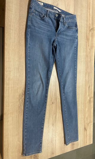 Pantalones vaqueros Levi's azules Talla: W27 L30