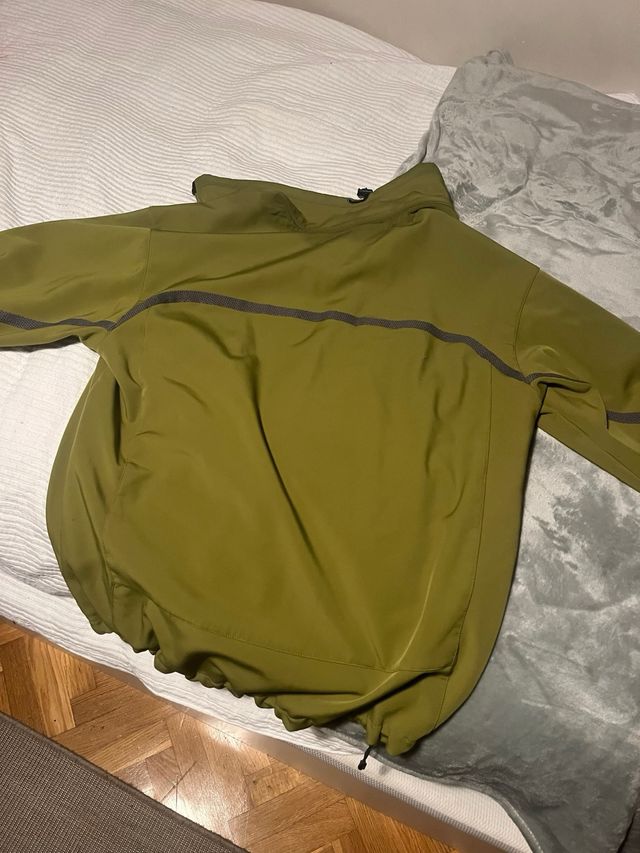 Chaqueta Trangworld verde oliva