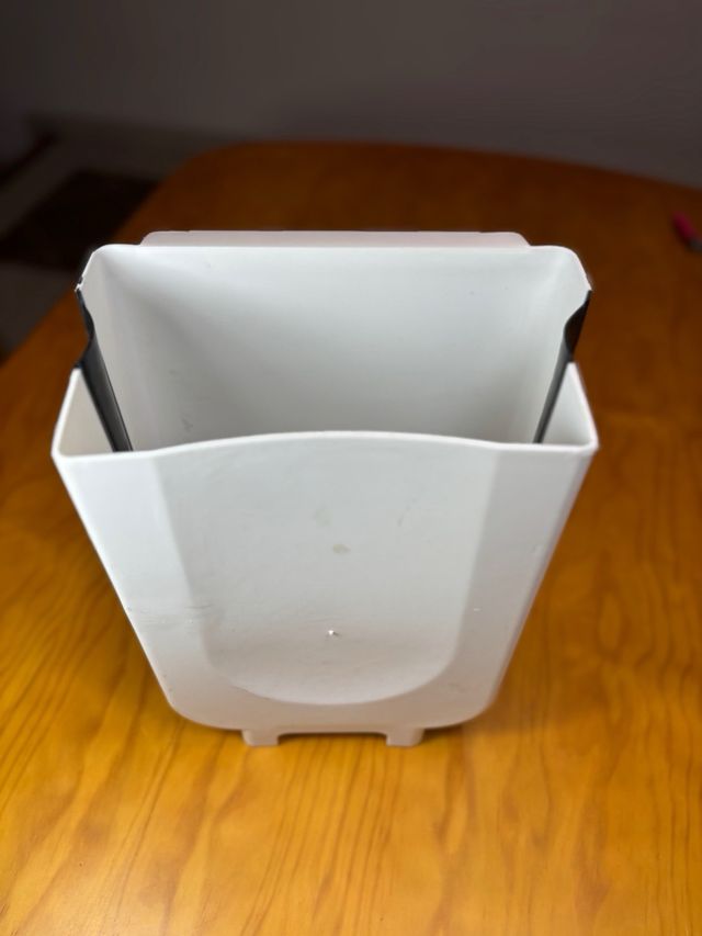 Cubo basura autocaravana