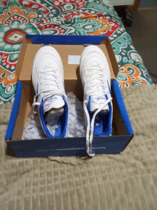 Botas de fútbol Joma Aguila Talla 39