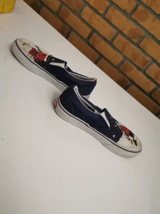 Zapatillas Vans Snoopy y Charlie Brown