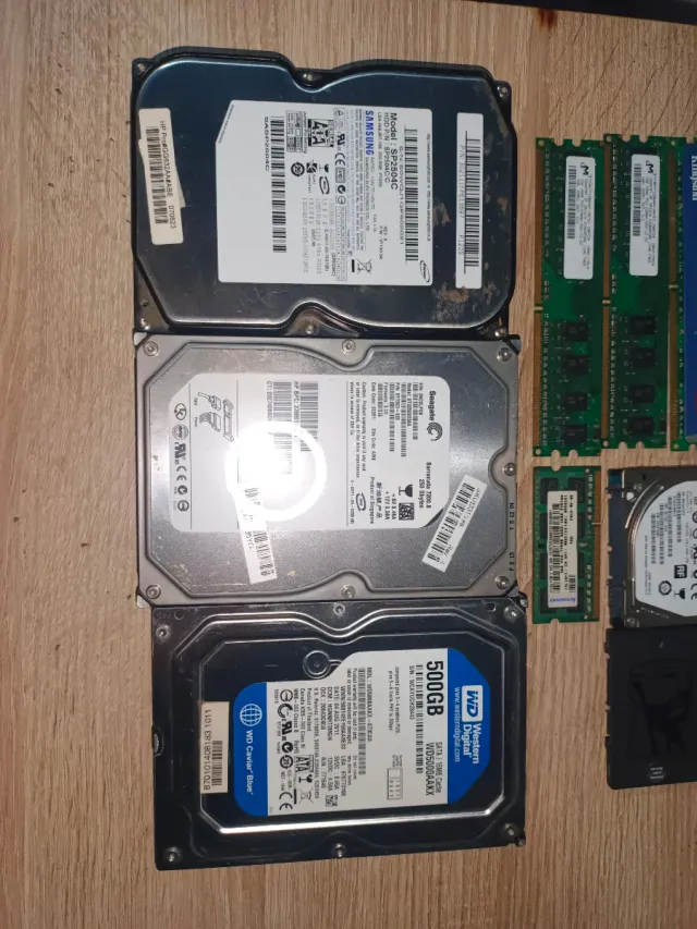 Lote Discos Duros Samsung, Seagate, WD