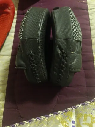 Guante de boxeo Outshock 8 oz rojo