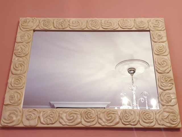 Espejo Marco Rosas Relieve Blanco